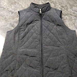 Croft & Barrow Vest Size L